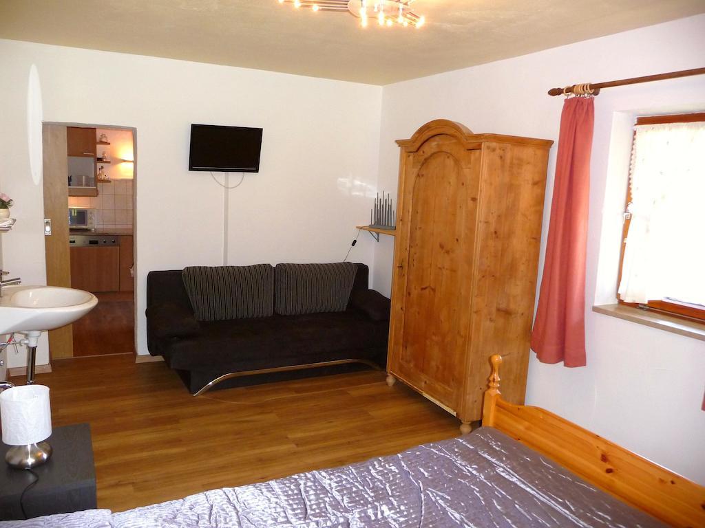 Landhaus Alpenblick Leutasch Szoba fotó